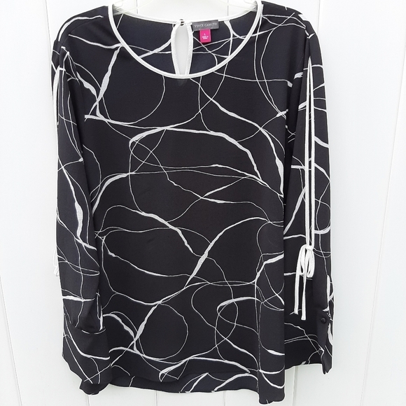 Vince Camuto Tops - Vince Camuto Open Sleeve Tunic Top
